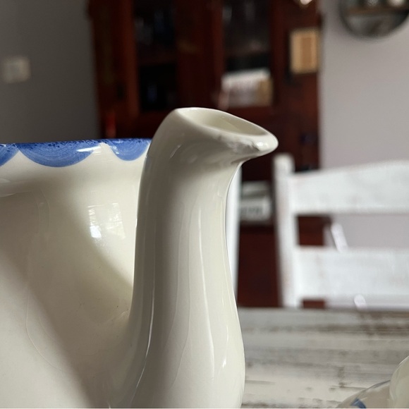 Ceramic Rabbit  Teapot 1996 - Picture 4 of 4